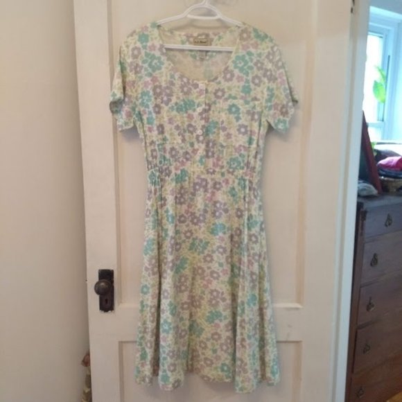LL Bean floral dress - Picture 1 of 2